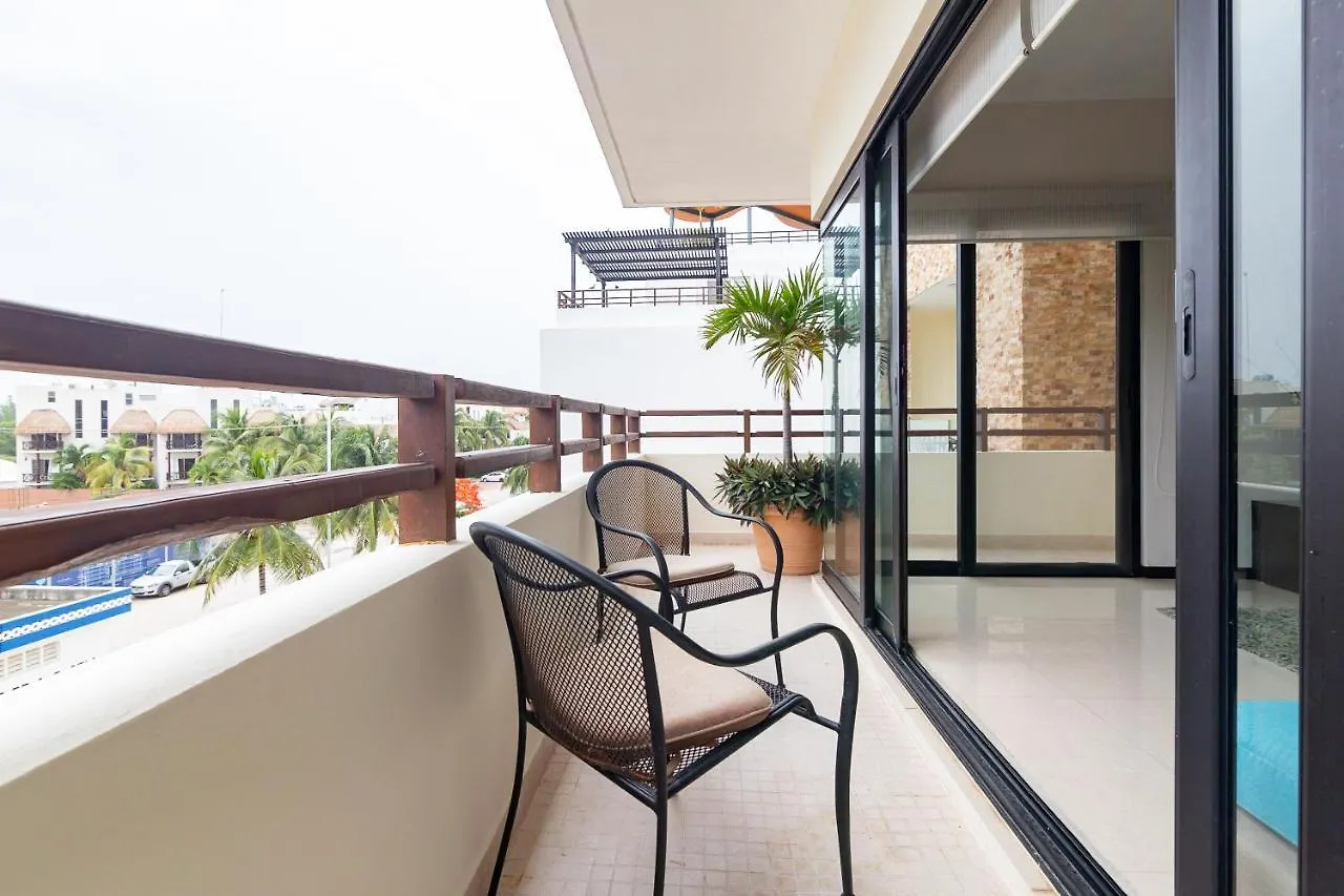 Helico Apartment 304 Playa del Carmen 0*,