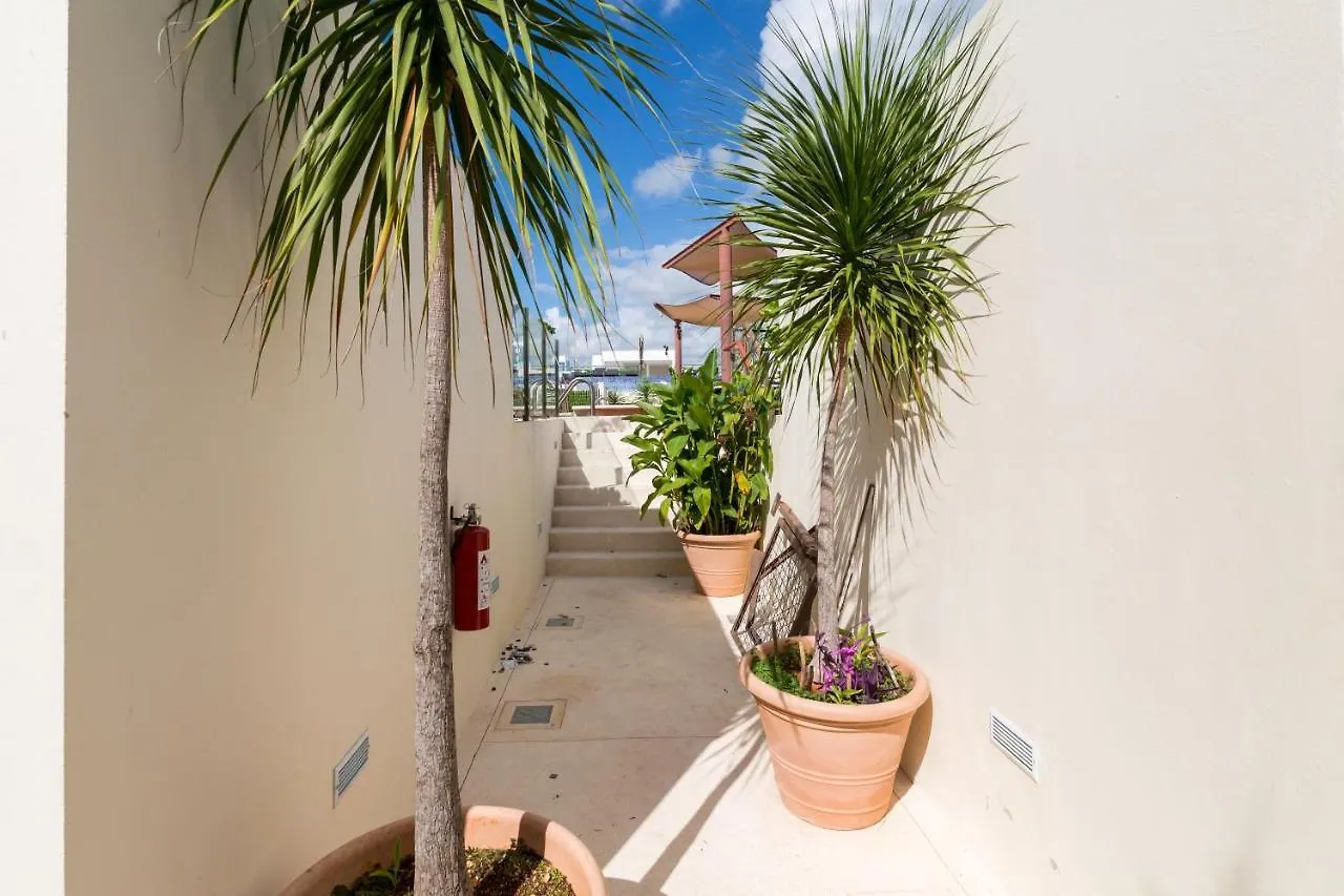 Helico Apartment 304 Playa del Carmen 0*,  Meksika